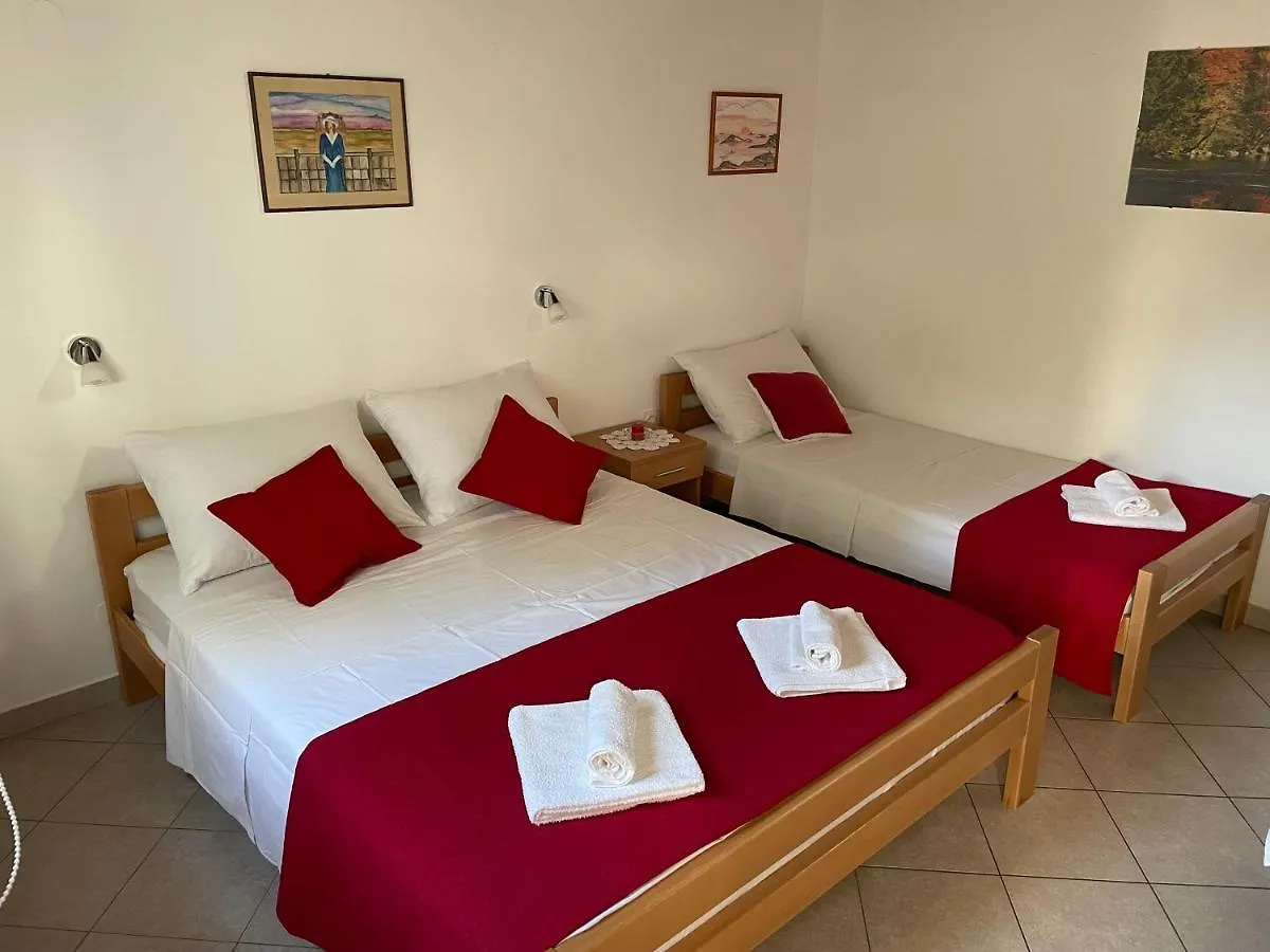 Leca- Small House ميدولين كرواتيا